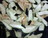 ナスとピーマンの豆板醤炒め作り方3写真