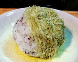 ゆかりととろろ昆布のおにぎり作り方4写真