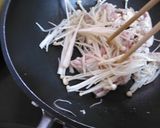 豚肉ときぬさやとえのきの炒め物作り方4写真
