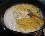 蟹缶とアボカドの濃厚クリームパスタ♡作り方5写真