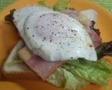 味噌マヨで ベーコンエッグ乗せトースト作り方3写真