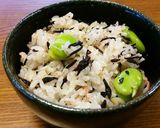 ソラマメとひじき&カニかまご飯作り方5写真