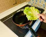 彼氏が作る「カニカマとツナの蒸焼きそば」作り方3写真