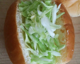 学校の近くのパン屋さんの＊唐揚げパン＊作り方2写真