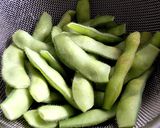 残った茹で枝豆を干すだけ☆枝豆ジャーキー作り方1写真