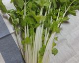 ホワイトセロリのナムル作り方1写真