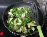 簡単一品　鳥の塩バター炒め作り方3写真