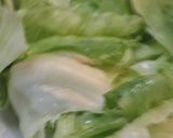 5分で1品♪レタスとベーコンの七味炒め作り方1写真