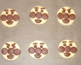 HMと簡単材料でアンパンマンクッキー作り方12写真