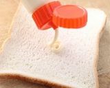 シンプルだけど旨い！しらすチーズトースト作り方1写真