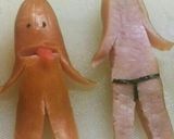 暑い夏のベロ出し&Tバックのソーセー人作り方3写真