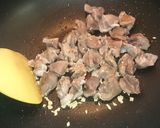 簡単おつまみ☆砂肝のにんにく炒め☆作り方5写真