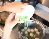 鶏だんごのあっさりスープ 作り方6写真