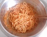 混ぜるだけ♥豚キムチ乗っけ♥本格ビビン麺作り方3写真