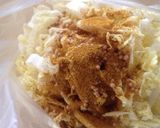 白菜とスモークチキンのカレー風味サラダ作り方1写真