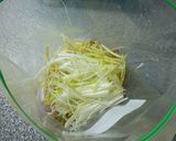 白髪ネギ×生姜×にんにくの薬味乗せ唐揚げ作り方3写真