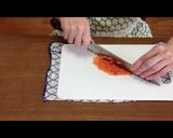 介護食【簡単！サーモンのタルタル】作り方1写真