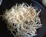 ☆プラスもう１品料理！もやし入りニラ玉☆作り方1写真