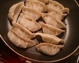 ◆簡単＆美味♡キャベツ＆ニラの焼き餃子◆作り方5写真