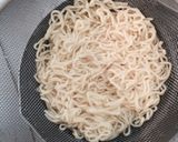 マルちゃん正麺★塩味で涼サラダ麺作り方4写真