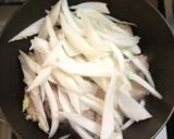 鳥もも肉と白菜と春雨の炒め煮作り方4写真