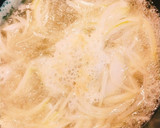 えのき茸と絹さやの澄まし汁作り方5写真