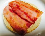エッグベネディクト〜ベーコン作り方1写真