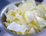 煮込み10分♪牛肉とキャベツのトマト煮作り方1写真