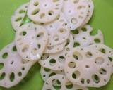 ごま油香る♪レンコンの鶏そぼろ炒め作り方1写真