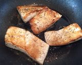 白身魚〜レモンバター三つ葉醤油〜作り方2写真