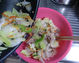 ★ソース付きの生タイプ麺で＊焼きそば＊♪作り方4写真