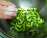 極旨！ちぎりスパムのゴーヤチャンプルー作り方2写真