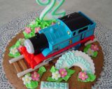 祝２歳　トーマスのバースデーケーキ作り方4写真