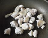 鶏肉とキノコのクリーム煮作り方2写真