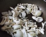 鶏肉とキノコのクリーム煮作り方3写真