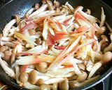 占地と茗荷の胡麻油炒め♪作り方4写真