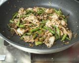 食べるラー油で豚バラ高菜炒め作り方6写真