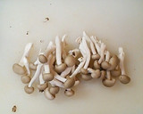 超簡単　鶏もも肉きのこ厚揚げの炒め煮作り方3写真