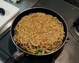 生地不要、フライパンで麺入りお好み焼き♪作り方7写真
