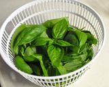 少量で作りやすいバジルソース作り方1写真