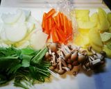 野菜たっぷり鮭のマヨホイル焼き作り方1写真