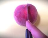簡単！桃の綺麗な剥き方☆作り方1写真