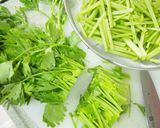上海家庭料理♡イカのセロリ炒め作り方1写真