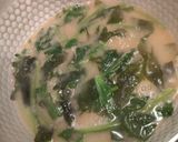 ほうれん草とわかめの味噌汁作り方4写真