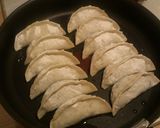 *羽パリパリ*大きな餃子作り方5写真