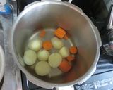 暑い夏に！パプリカのカレー生クリーム入り作り方1写真