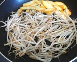 塩トマトで豚ともやしの炒め物✿作り方6写真