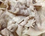 茹で豚バラの刻み生にら醤油かけ〜☺︎作り方2写真