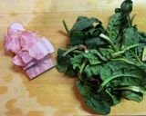 あさりとベーコンほうれん草のスープパスタ作り方1写真