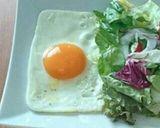 日の丸型に?おもしろ目玉焼き♡作り方3写真